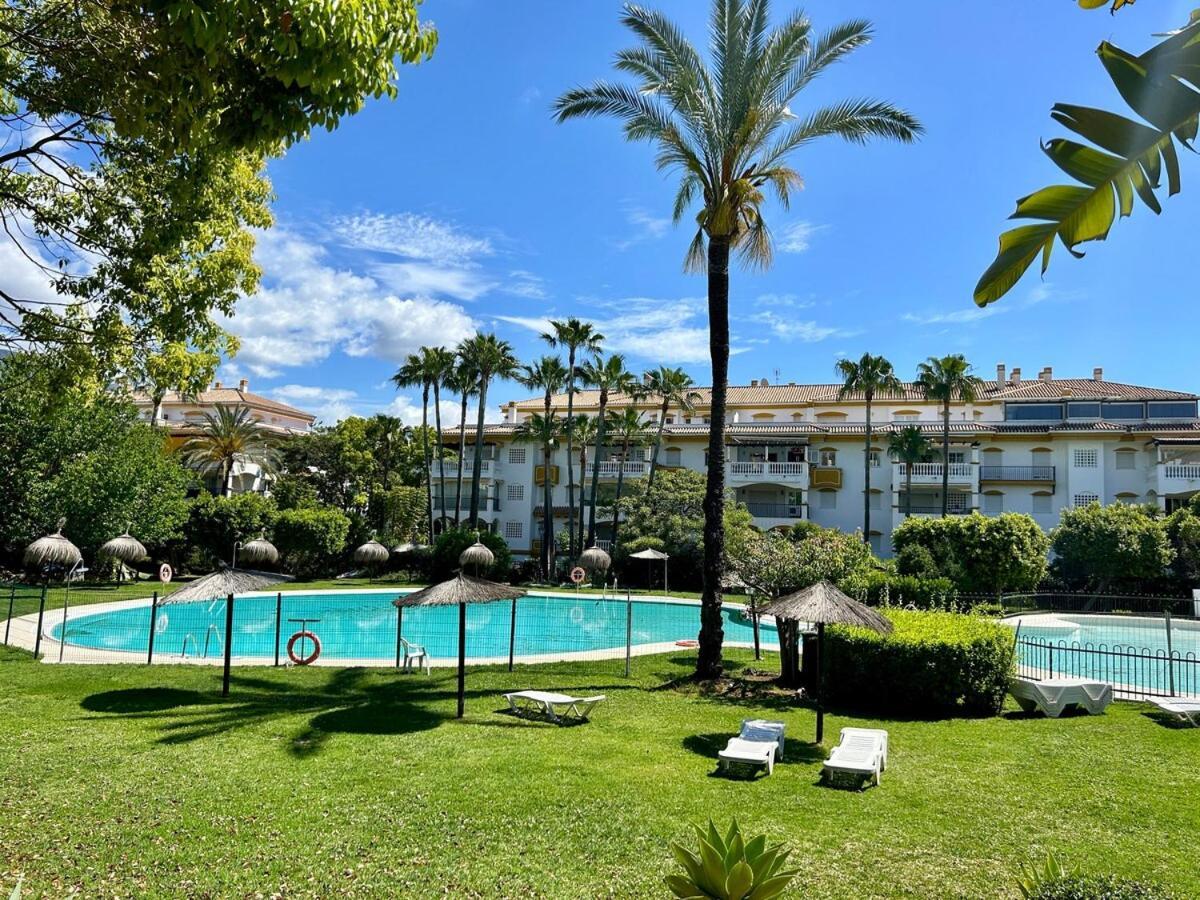 Cozy Apartment Near Puerto Banus Marbella Exterior foto